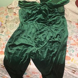 Elegant Green Velvet Jumpsuit